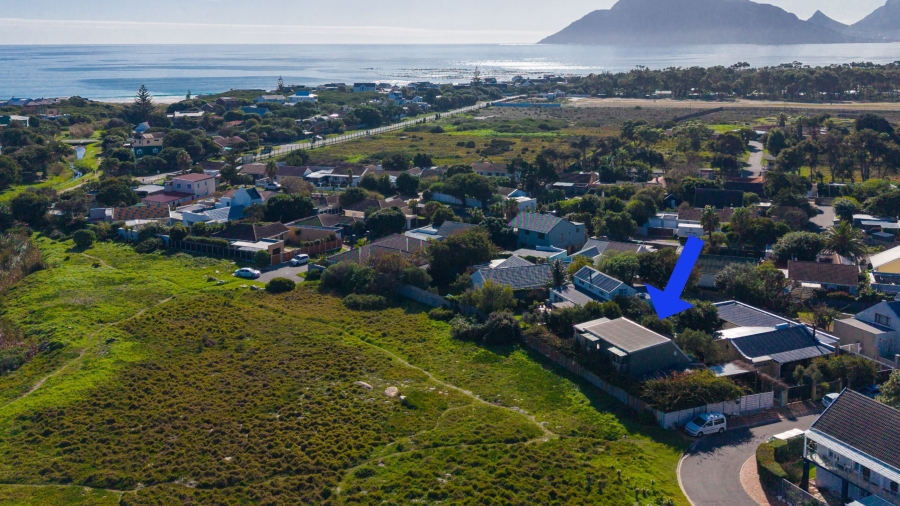 4 Bedroom Property for Sale in Kommetjie Western Cape